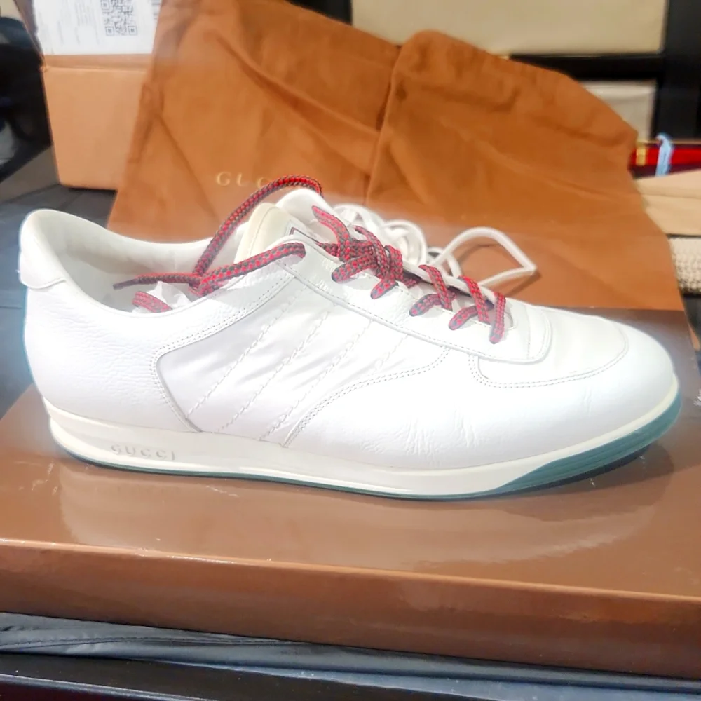 MEN'S GUCCI SNEAKER - Picture 2 of 10